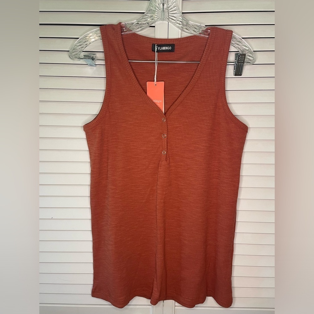 Flamingo NWT Henley Tank Snap Scoop Neck Stretch Slim Fit Size Small Red Orange